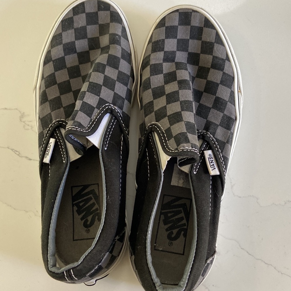 Vans - Picture 5 of 6